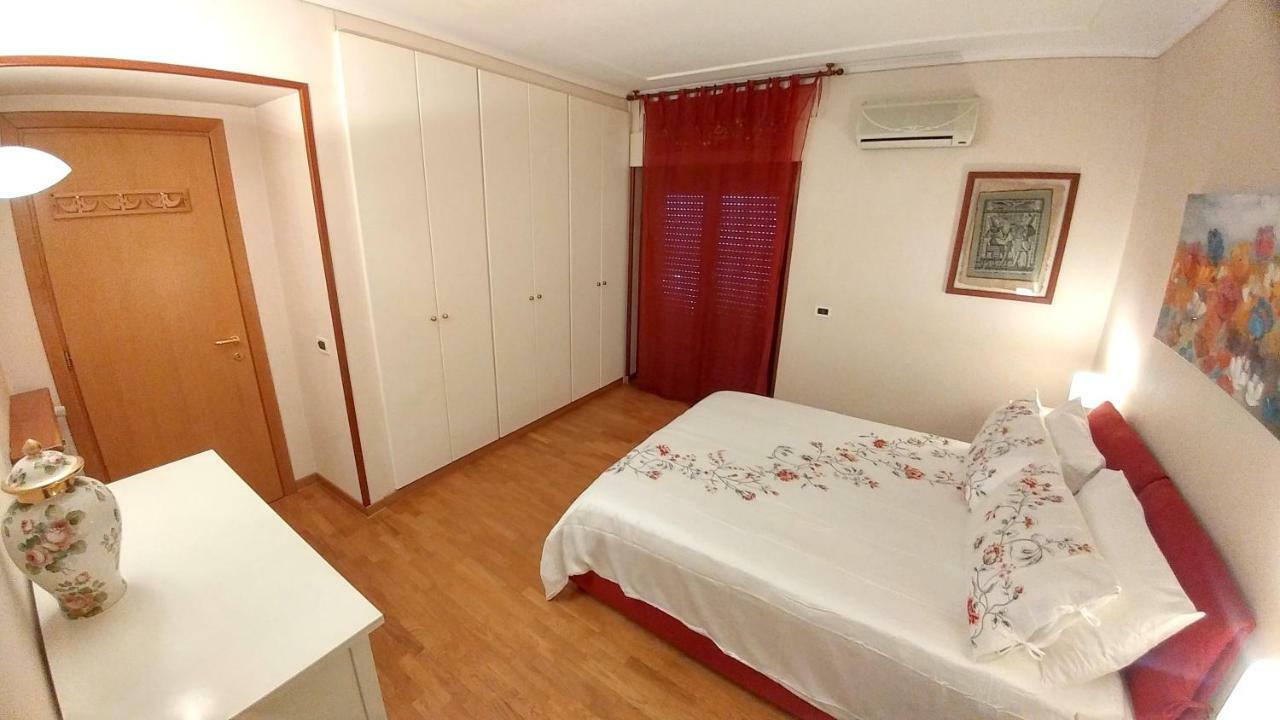 شقة Terrace22 - Delizioso Attico Ben Collegato روما المظهر الخارجي الصورة